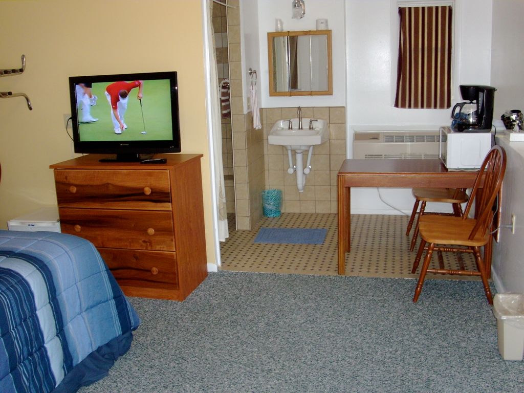 Paintbrush Inn Термополис Номер фото