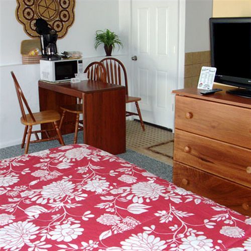 Paintbrush Inn Термополис Номер фото